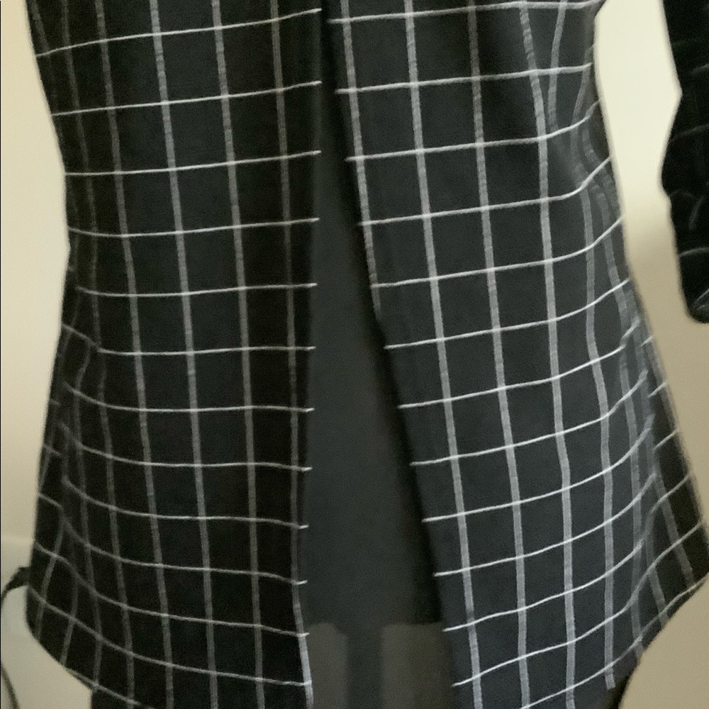 Blazer - Picture 5 of 8